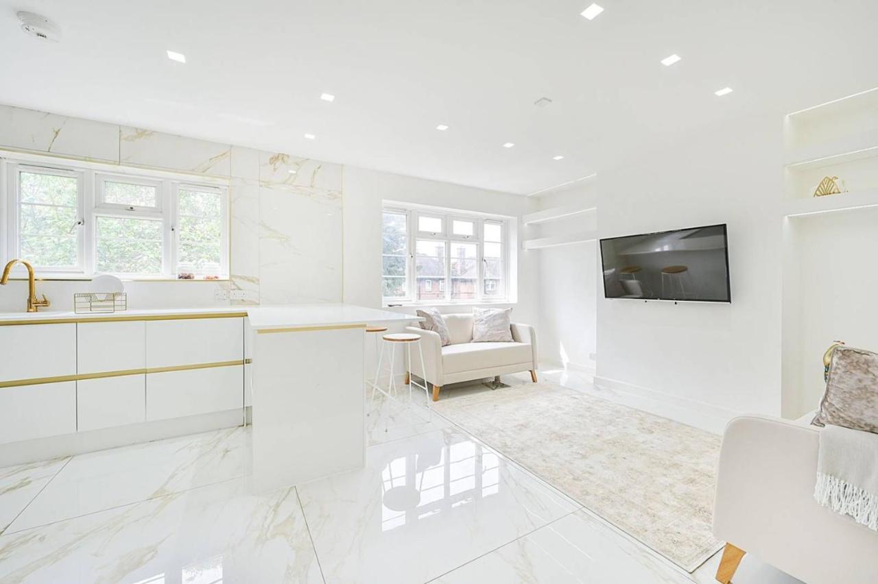 Premium Private Apartment Minutes To Central Лондон Екстериор снимка